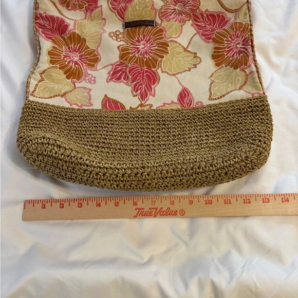 Caribbean Joe Pink and Tan Floral Shoulder Bag - Picture 3 of 7